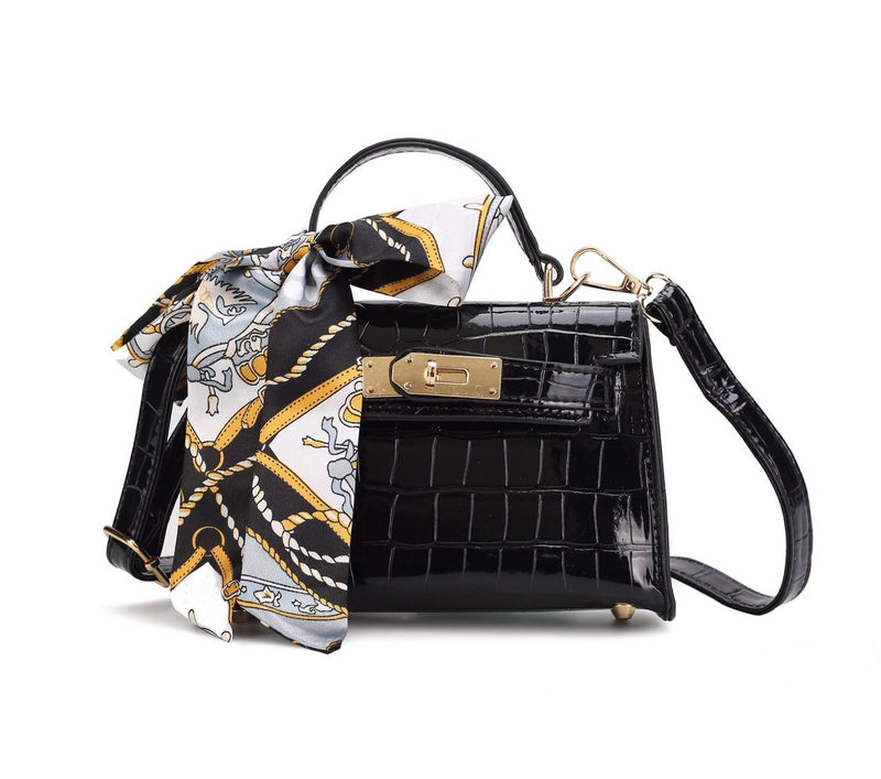 Mini Velly Glossy Bag